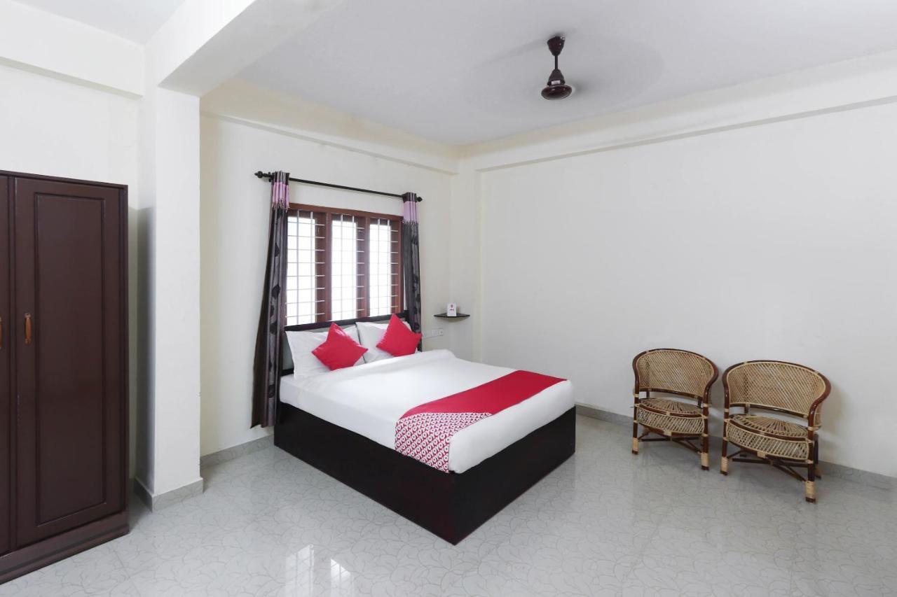 Oyo 49244 Green Castle Residency Hotel Nedumkandam Exterior foto